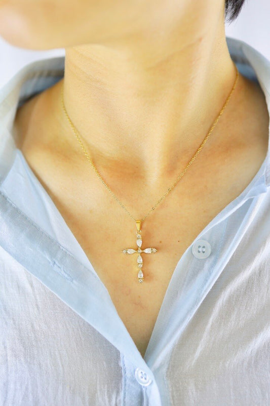Collier croix en acier inoxydable