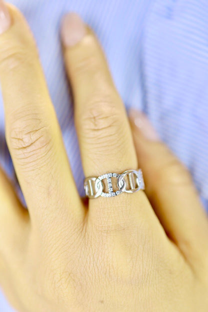Bague sertie ajustable